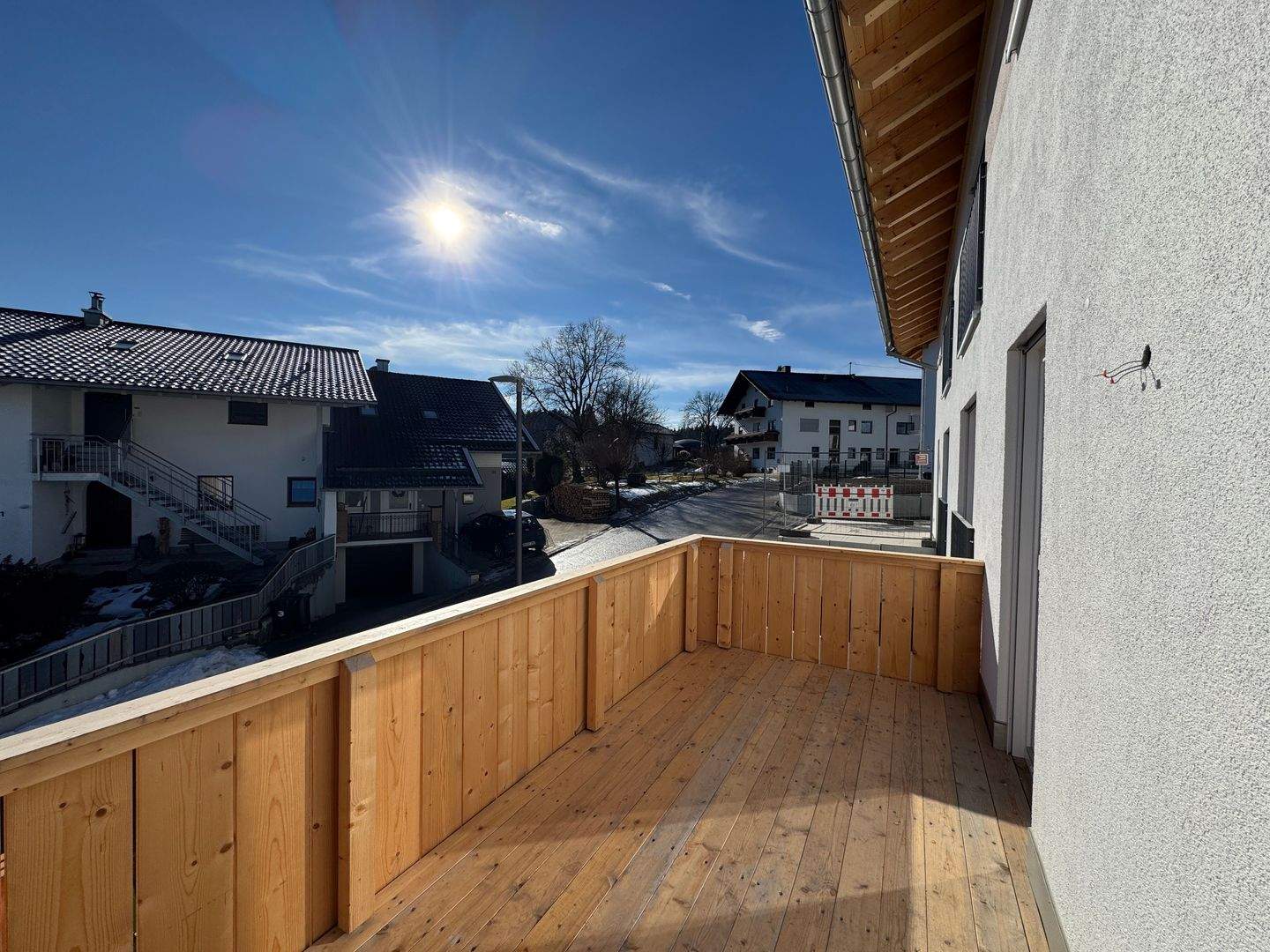 balkon - Attraktive Doppelhaushälfte in ruhiger Lage mit Bergblick