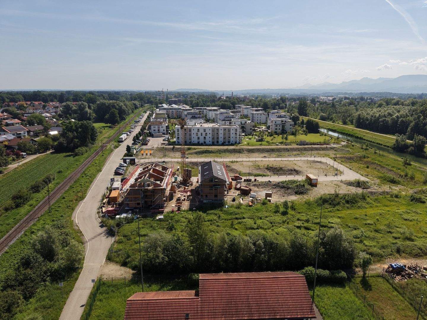bild - Platz für Ihre Familie: Neubau Doppelhaushälfte (Süd-West) zu vermieten
