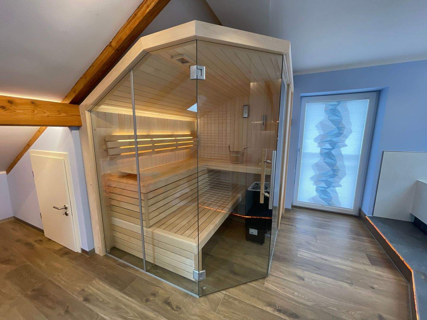 bild - Platz für die Familie – großzügige Maisonettewohnung mit eigenem Wellnessbereich in Kolbermoor