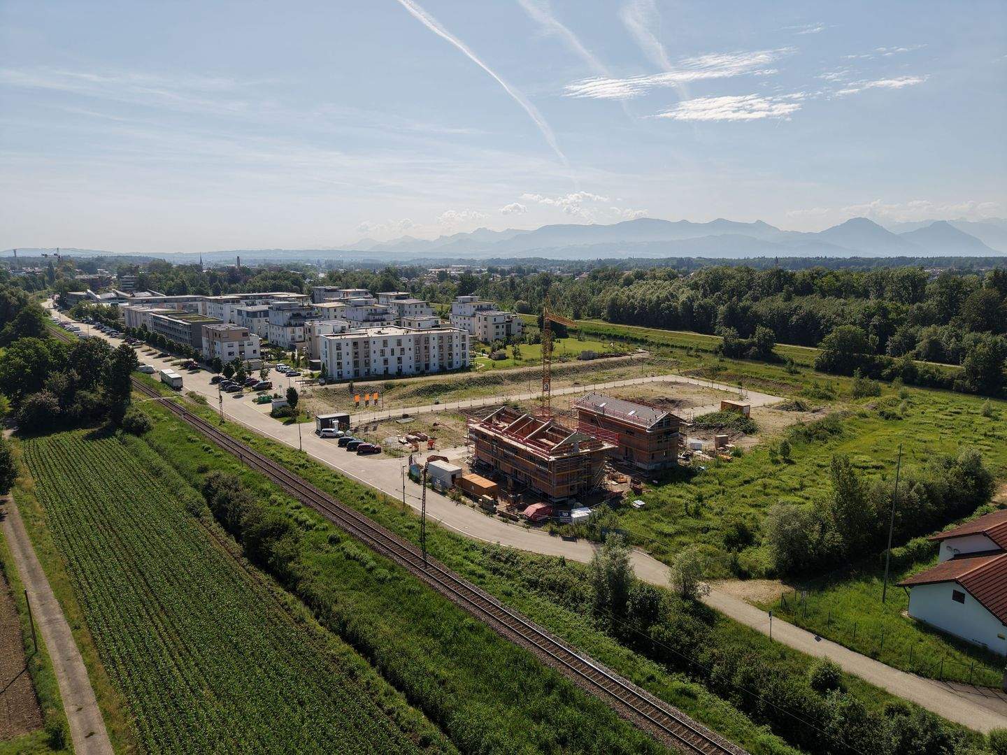 bild - Platz für Ihre Familie: Neubau Doppelhaushälfte (Süd-West) zu verkaufen